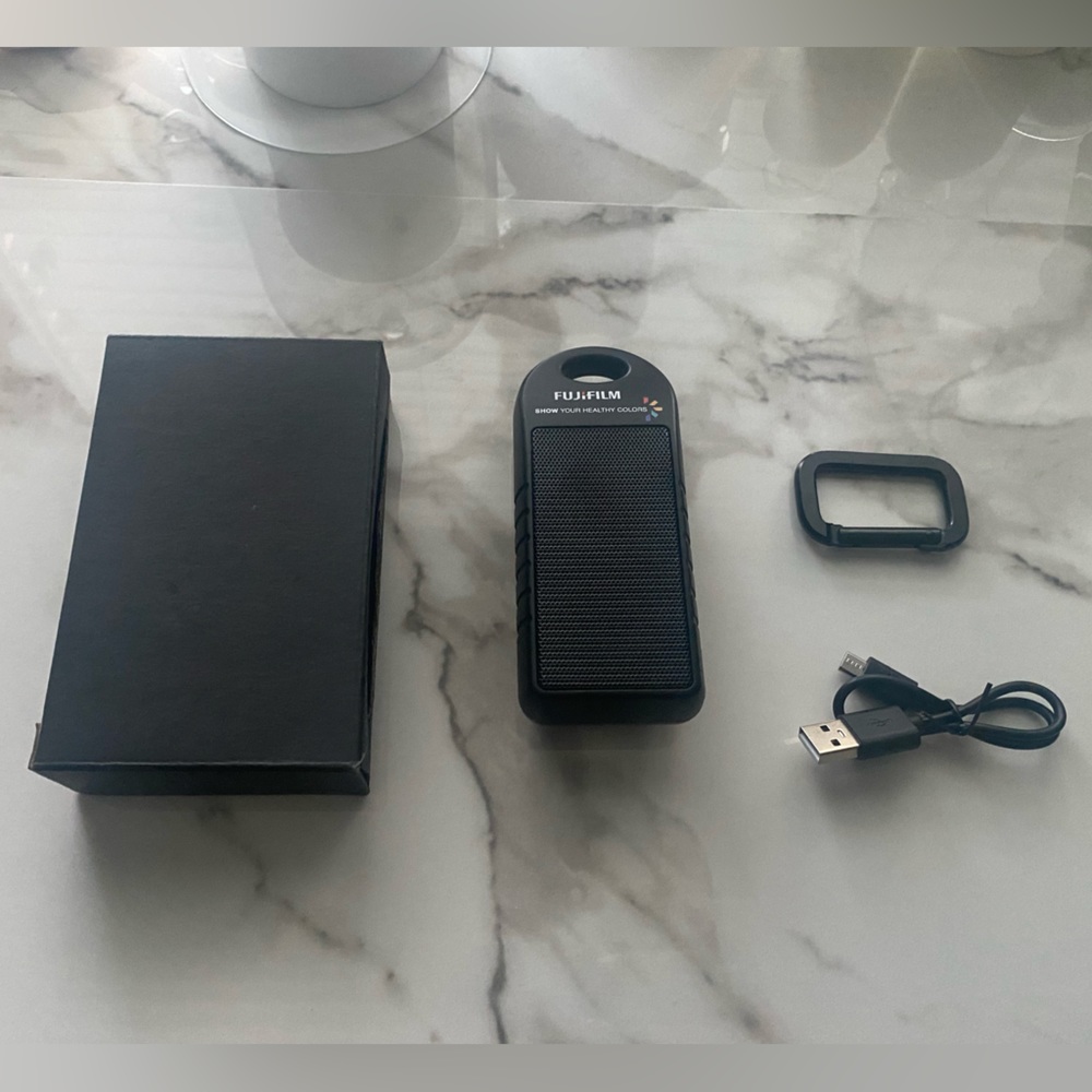 FUJIFILM BLUETOOTH SPEAKER